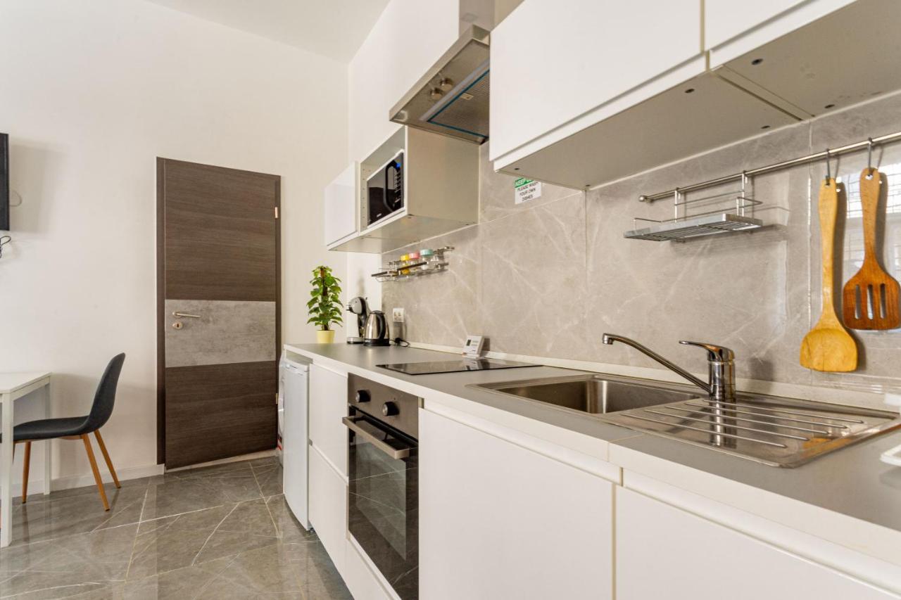 Modernized Condo At Kiraly 51 布达佩斯 外观 照片